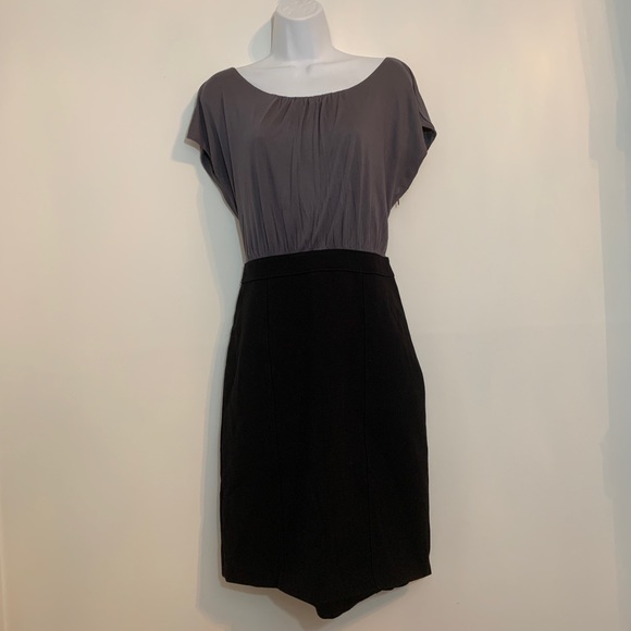 LOFT Dresses & Skirts - Gray and black blouson dress by Loft. Size 4